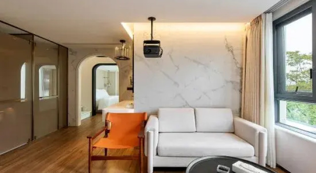 Семейный люкс Muxi AffordableLuxury Light Luxury Homestay (Kunming Dianchi Lake Scenic Area)