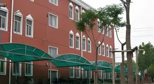 Yilan Hotel Shanghai, Varaa Hotelli Shanghai Shanghai