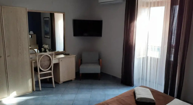 Двухместный номер Standard с частичным видом на море Hotel Soleluna