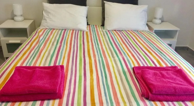Lovely Renovated Apartment in Hilton Hotel Area