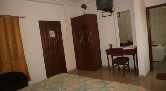 Люкс Luxury DeeGold Guest Home