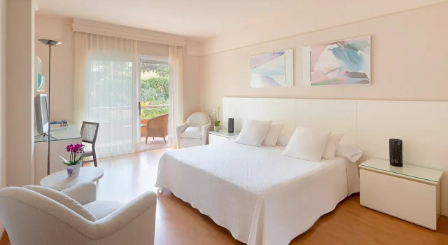 Hotel Sa Punta, Boek Hotel Hotels in Baix Empordà met zwembad, Zwembad