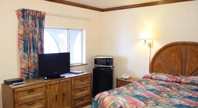 Country Inn Motel, Buchen Sie Motel Dove Creek Colorado