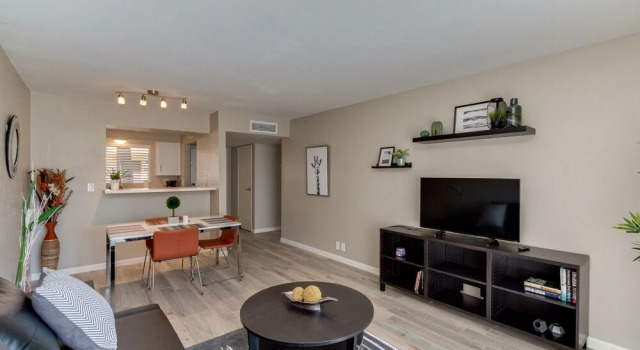 Camelback House 1 Bedroom 1 Bathroom Condo