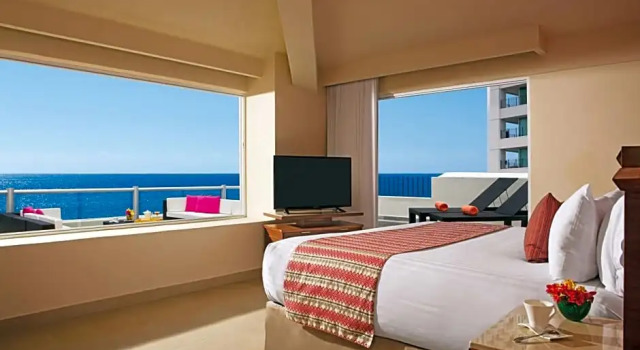 Клубный номер Standard oceanfront Sunscape Puerto Vallarta Resort
