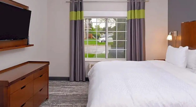 Люкс Four Points By Sheraton Mount Prospect O’Hare
