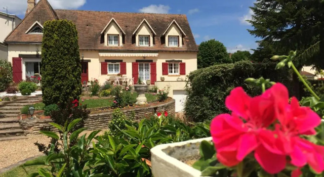 La Noisetiere, Book Bed and Breakfast Noyers-sur-Cher 