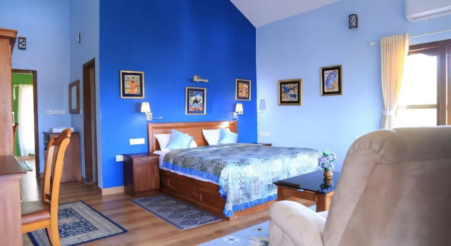 Room-luxury Cottages With Beautiful Moun