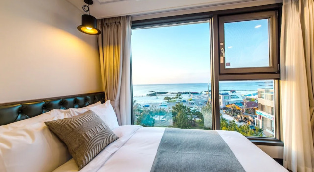Двухместный семейный номер Standard с видом на море Marevo Beach Hotel