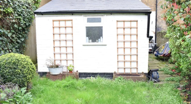 1 Bedroom Home With Garden Near Dalston, Забронировать Дом для отпуска Виллы Большого Лондона, Вилла