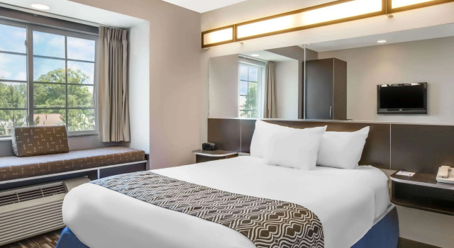 Microtel Inn & Suites by Wyndham Tuscaloosa Near University, Prenota Hotel Hotel a Alabama con piscina, Piscina