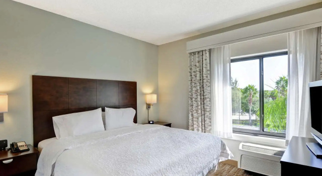 Люкс с видом на море Hampton Inn & Suites Boynton Beach