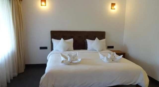 Dunhill Beach Resort