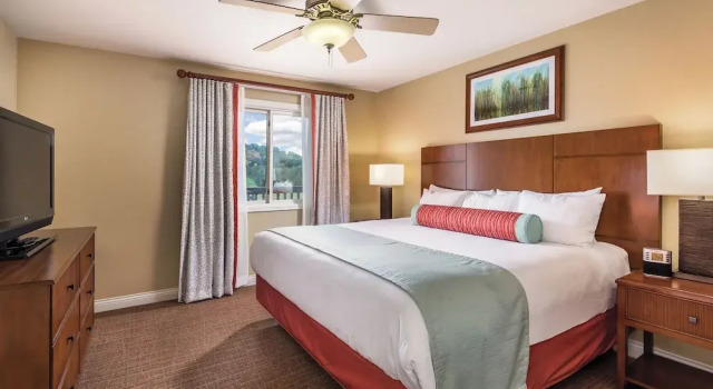 Люкс Deluxe Club Wyndham Tamarack