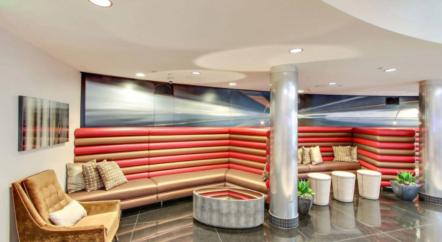 Wilshire La Brea Apartments