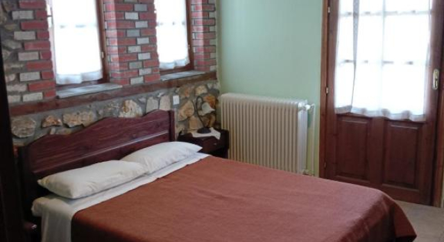 Двухместный номер Budget Varnous Hotel