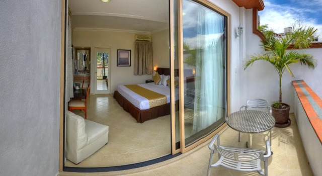 Люкс с балконом Best Western Taxco