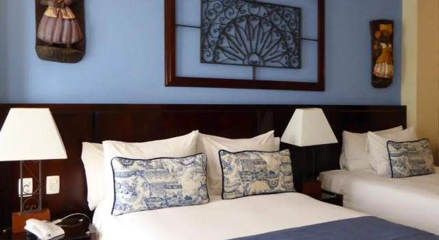 Двухместный номер Deluxe с балконом и с видом на залив Hotel Casa do Amarelindo
