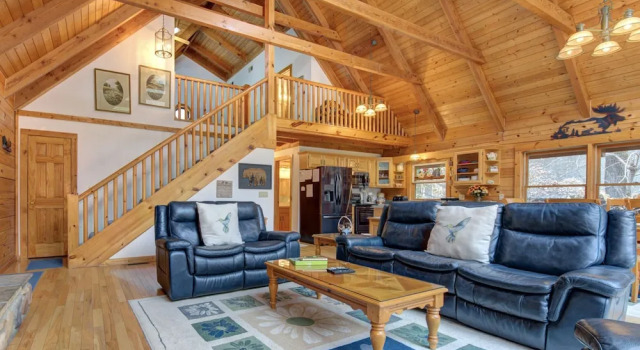 Amazing River Retreat by Jackson Mountain Rentals, Забронировать Дом для отпуска Виллы Центра Питтмана, Вилла