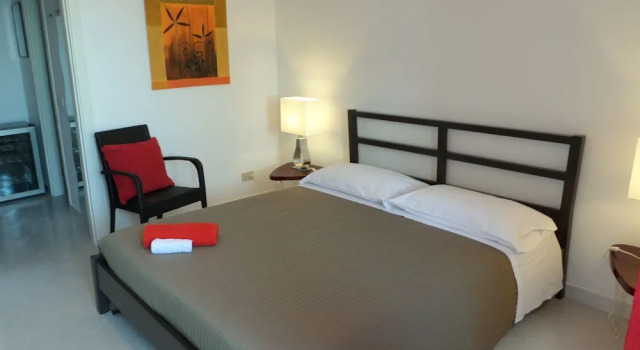 Кровать в общем номере (женский номер) B&B Baia Scirocco