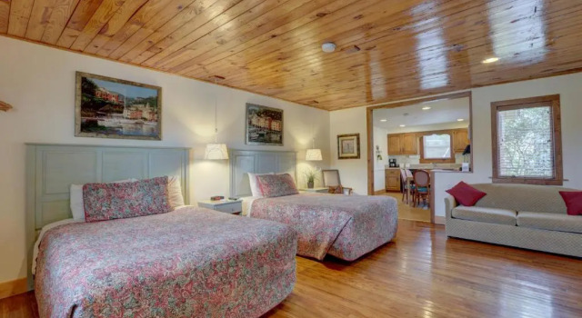 Люкс Deluxe Cape Pines Motel