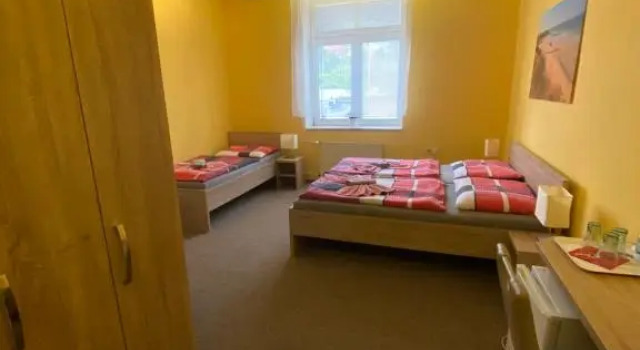 Трёхместный номер Standard Hotel & SPA centrum PALMIRA