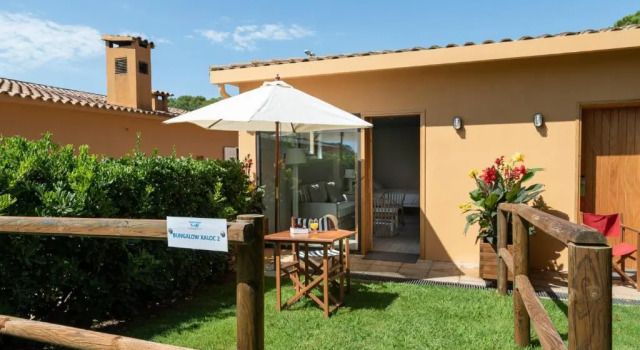 Бунгало Apartamentos Beach & Golf Resort