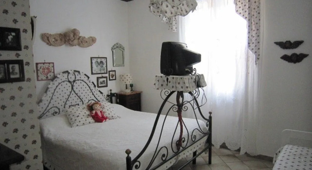 L'uliveta del Luschi Villa, piscina privata e campo da tennis, playground, wi-fi & pet friendly