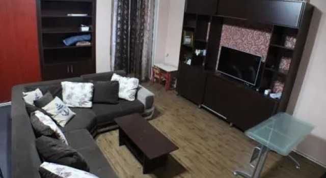 tarboosh hostel, Забронировать Хостел Ваке Тбилиси, рядом с Tеатр имени Марджанишвили