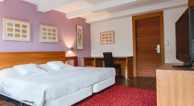 Hotel Cardós, Varaa Hotelli Vall de Cardos 