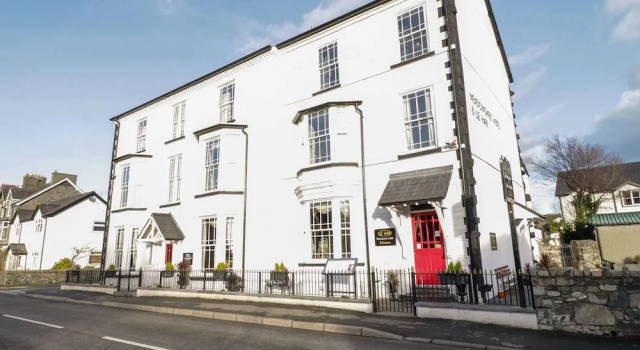 The Meadowsweet Apartment, Забронировать Апартаменты/квартира Лланруст Клоид, рядом с Llanrwst Almshouses