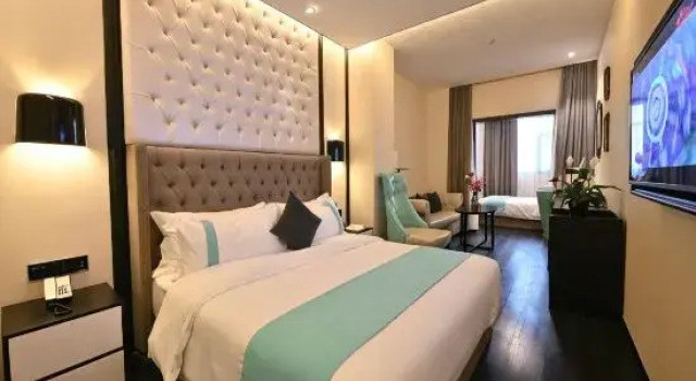 Люкс Deluxe Xana Hotelle (Shanghai Hongqiao Airport, Zhongchun Road Metro Station)