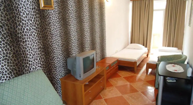Апартаменты c 1 комнатой с балконом и с частичным видом на море Guesthouse Villa Gaga