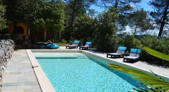 Villa Asunda B&B Spa & Sauna, Chambres dHôtes, Забронировать Вилла Сен-Максимен-ла-Сент-Бом Green Provence