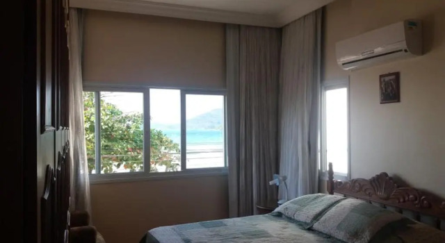 Коттедж Fantástico apartamento Frente ao mar em Balneário Camboriú