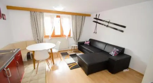 Apartment house near the lake, Rezerwuj Apartament Hotele w Salzburg z parkingiem, Parking