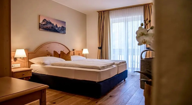 Hotel Gruber, Забронировать Отель Сесто Hochpustertal Valley, рядом с Канатная дорога Секстен - Эльм