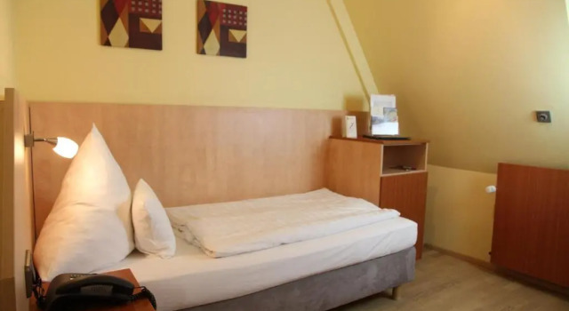 Одноместный номер Standard TOP Hotel Amberger