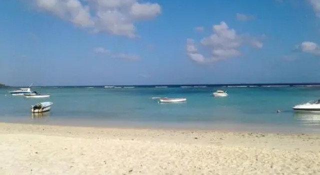 Holiday home cardinal street - 2, Prenota Appartamento Hotel a Mauritius Costa Nord con parcheggio, Parcheggio