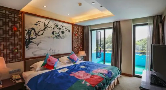 Семейный люкс с видом на сад Guilin Grand Link Hotel