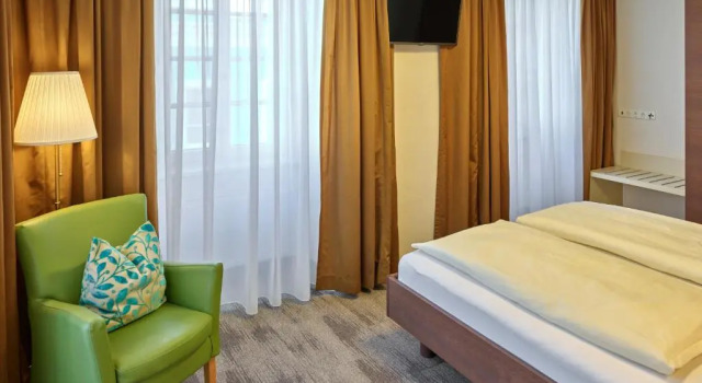 Четырёхместный номер Standard Stadthotel Schärding