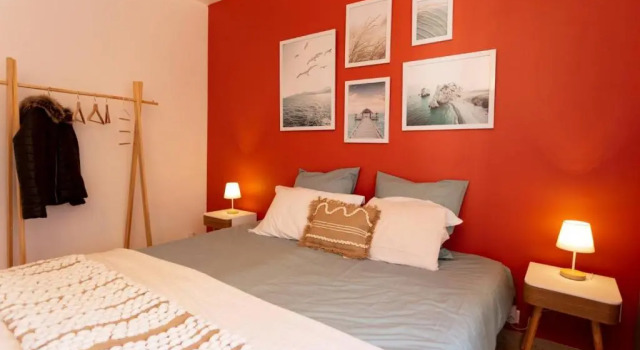 Maxbnb - MOURILLON PLAGE - 90m de la mer - T2 45m2 - Parking Public Gratuit 800m-1300 places, Забронировать Отель Тулон Var coast, рядом с Тулонский пляж