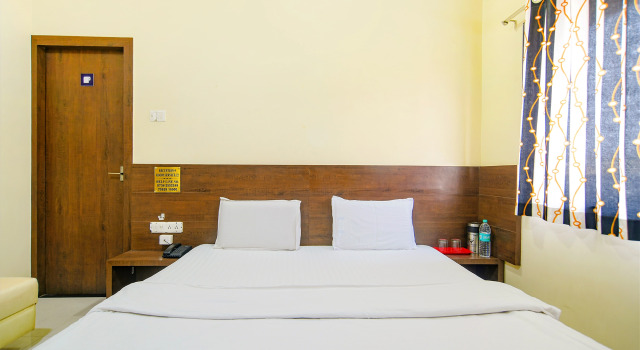 Fabhotel Satyug, Забронировать Отель Отели штата Махараштры 3 звезды, 3*