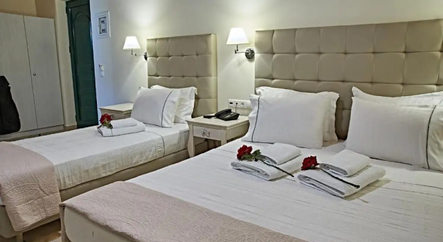 Трёхместный номер Standard с частичным видом на море Element Hotel