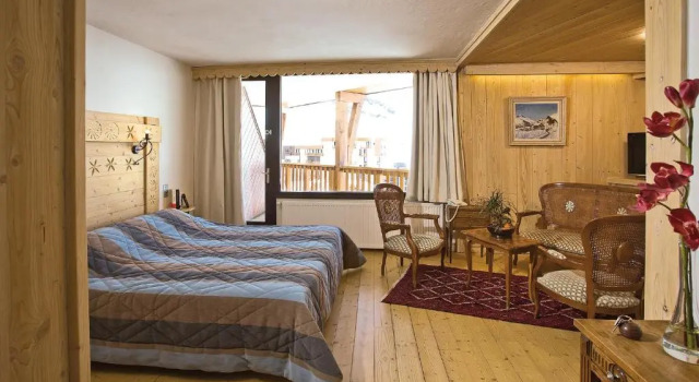 Полулюкс Hotel Le Portillo