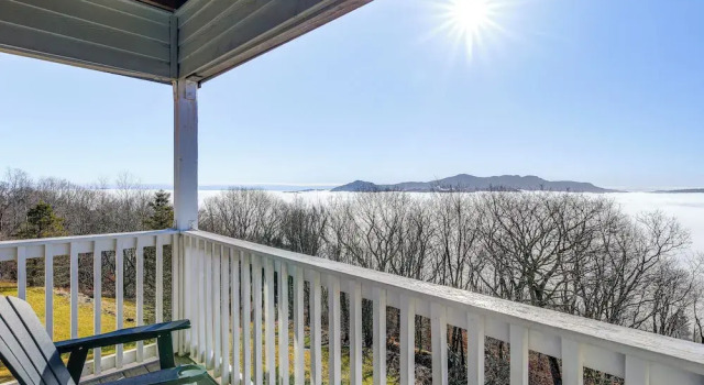 Апартаменты 2 Mi to Beech Mtn: Fully Remodeled Condo w/ Patio!