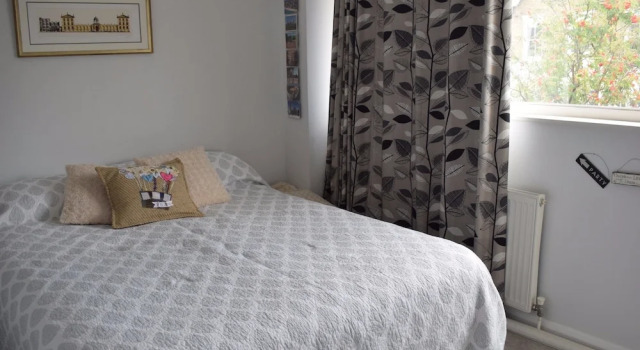 Lovely 2 Bedroom Flat in the Heart of Clapham, Забронировать Отель Отели Англии 3 звезды, 3*