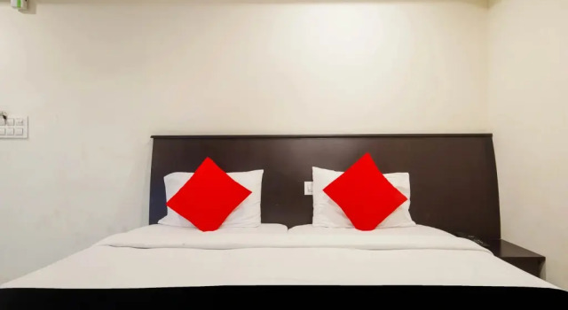 Hotel Alfa by OYO Rooms, Varaa Hotelli Vijayawada 