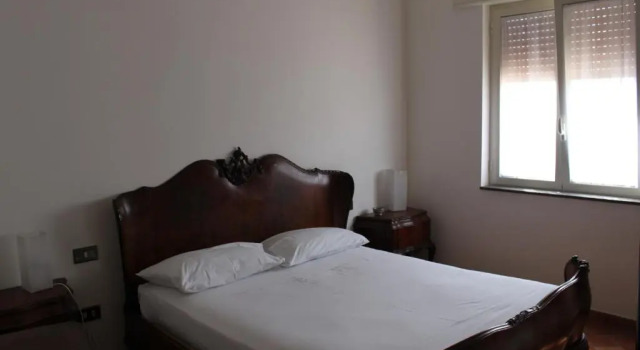 Smile At Vesuvio, Buchen Sie Hotel Plebiscito Neapel