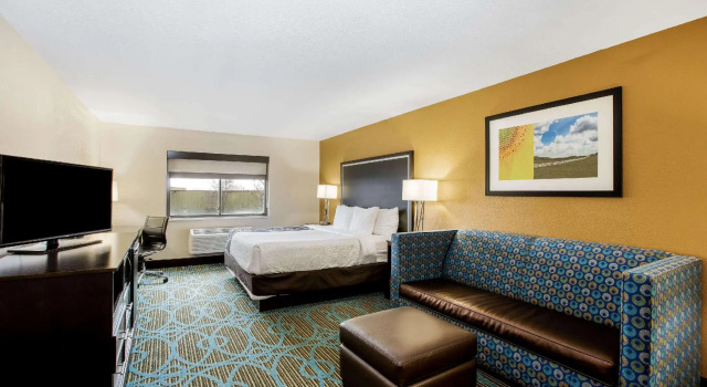 Двухместный номер Deluxe La Quinta by Wyndham Emporia